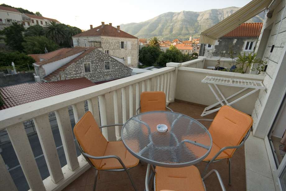 Front terrace